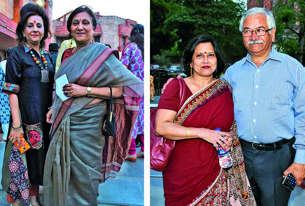 Divya Bajpai and Rashmi Vaid (R) Ila and Pradeep Kapoor (BCCL/Vishnu Jaiswal)
