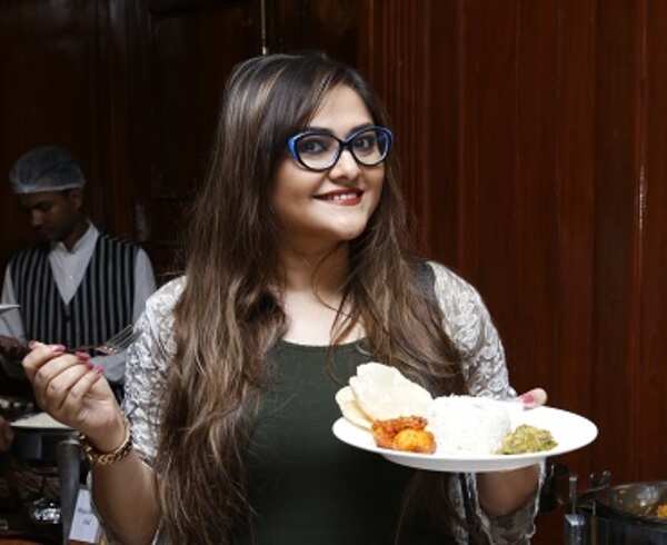 Koneenica Banerjee (2)