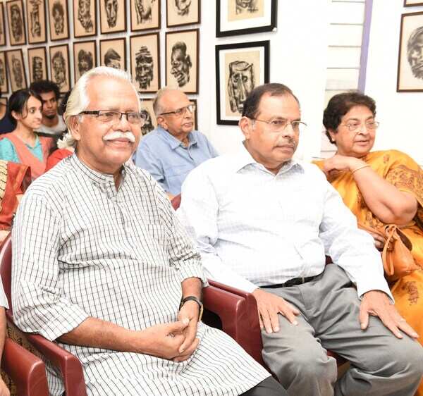 Katoor Narayana Pillai, Babu Jecob,Lizzie Jecob