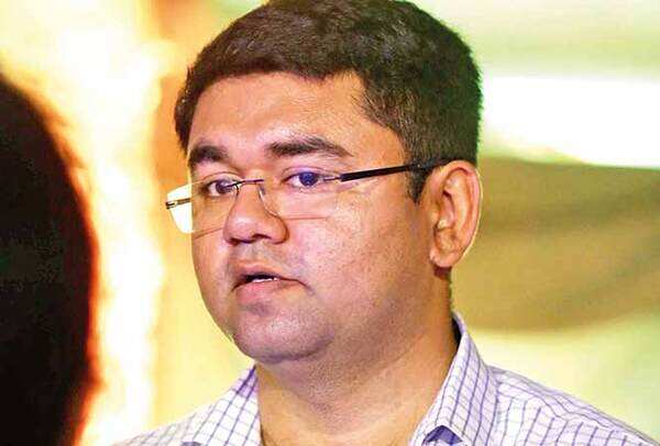 DEPUTY-COMMISSIONER-VINAY-PRATAP-SINGH