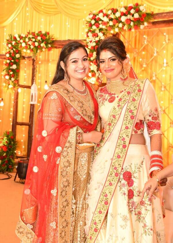 Shruthi (2)
