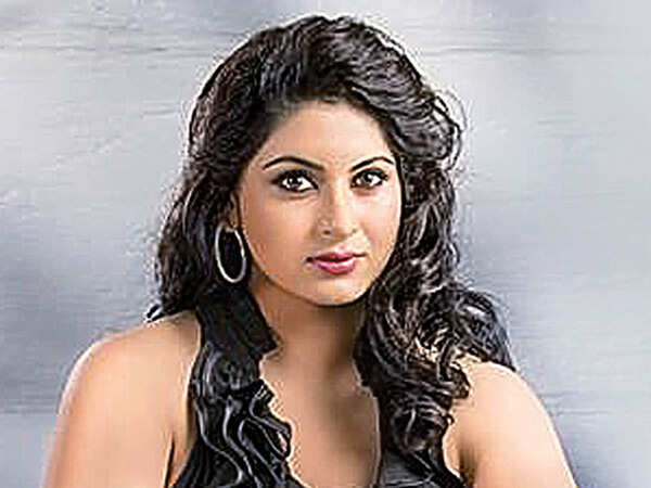 Sruthi Lakshmi 1