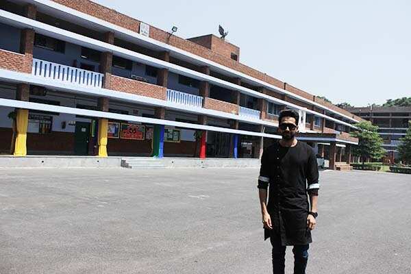 Etimes_Ayushman4_6col