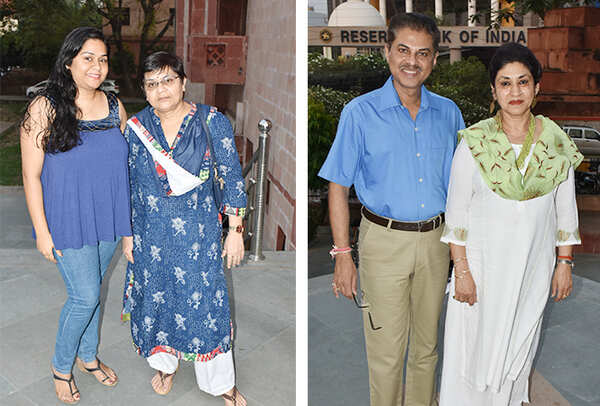 (L) Aditi Gupta and Kanak Gupta (R) Ashu Jain Anita Bhatnagar Jain (BCCL/ Vishnu Jaiswal)