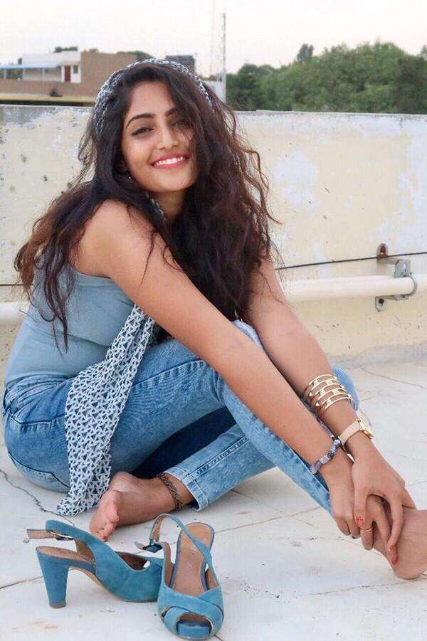 Reba Monica John Sexy Photos xxx