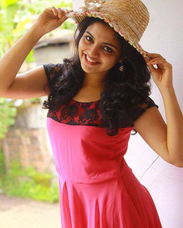 Nikhila Vimal Sexy Photos xxx