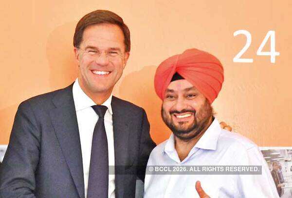 Mark-Rutte--and-Mr-R