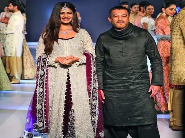 Oomph factor galore on Day 1 of BGTFW - Times of India