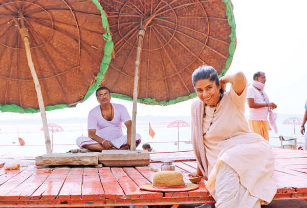 Mita Vashisht at Assi Ghat in Varanasi (BCCL/ Unmesh Pandey)