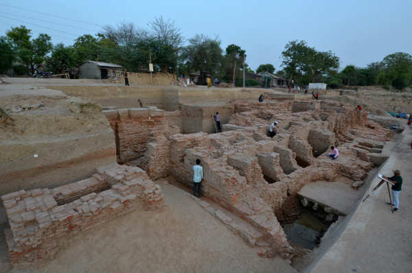 Super-structure Unearthed By Asi In Pm’s Hometown Vadnagar 