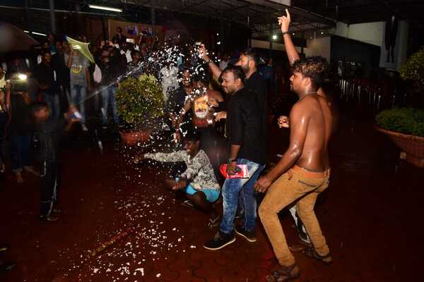 Kaala movie fever in Mumbai