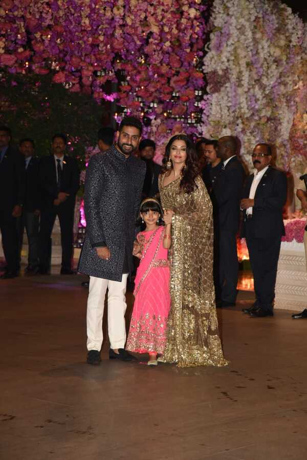 Akash Ambani-Shloka Mehta engagement photos