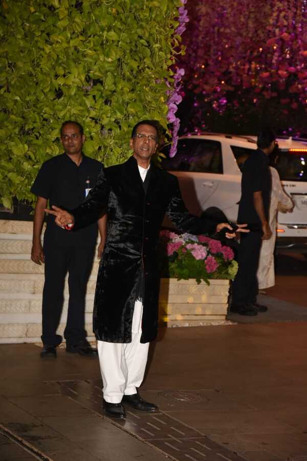 Akash Ambani engagement images