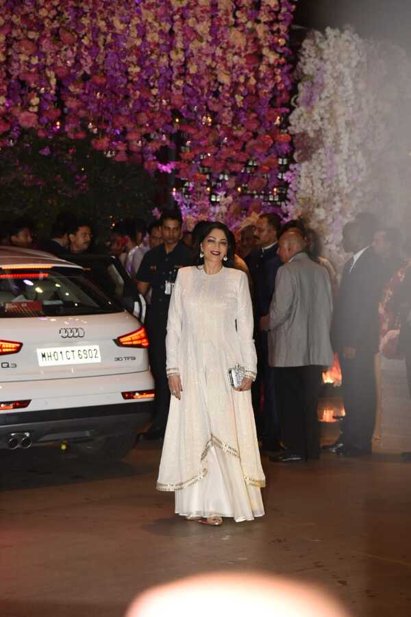 Akash Ambani engagement images