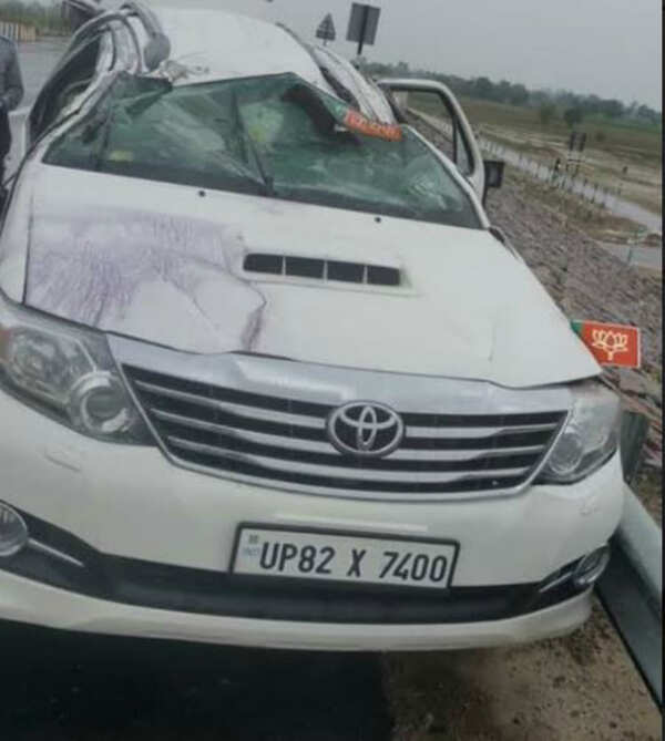 UP Mla Escapes Unhurt: Aliganj BJP MLA Satyapal Singh Rathaur has ...