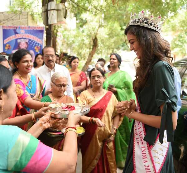 Shreya Rao Kamavarapu returns home to a queen’s welcome | Events Movie ...