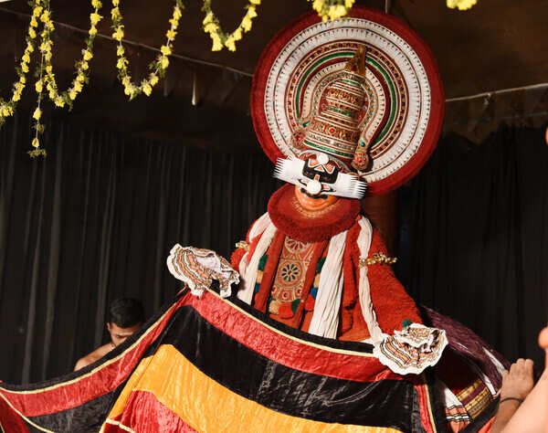 Margi Suresh as Shardula during the play Kirmeeravadham was held at Margi (1)