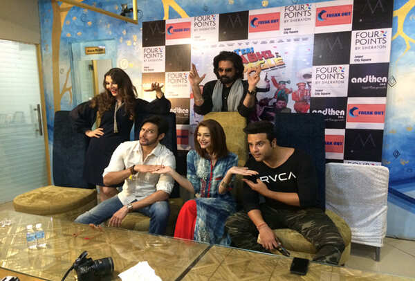 Actors Dipshikha, Mukul Dev, Nazia Hussain, Krushna Abhishek and Rajniesh Duggal spotted in Jaipur