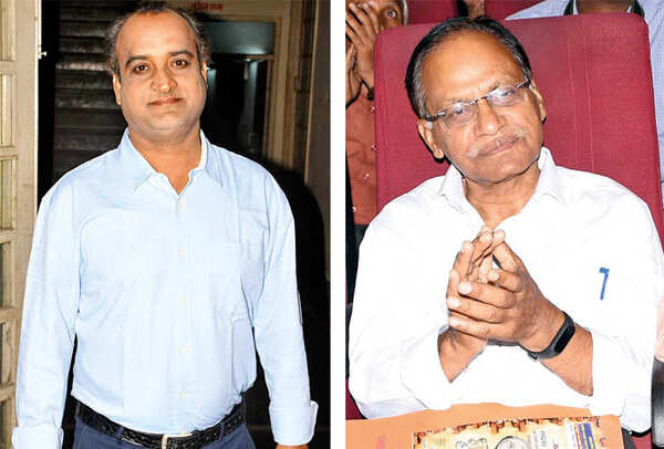 (L) Tariq Iqbal (R) BN Ojha (BCCL/ Farhan Ahmad Siddiqui)