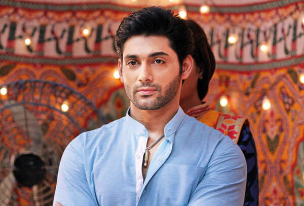 Ruslaan-Mumtaz-in-Laal-Ishq_1