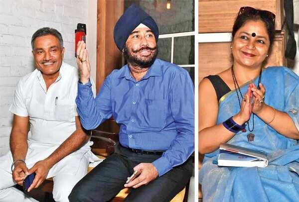 Anurag Mishra (L) and Inderpal Singh and Dimple Trivedi (BCCL/ Vishnu Jaiswal)