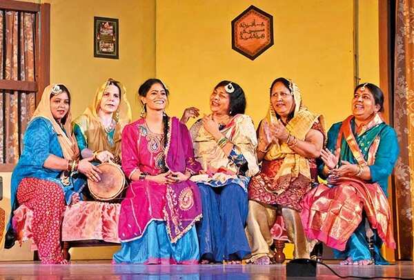 A scene from the play staged (BCCL/ Farhan Ahmad Siddiqui)