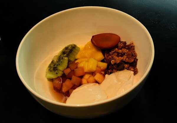 DOI,MANGO,AND KAOS GRANOLA PARAFIT- Rs@450 (13)