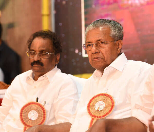 Pinarayi Vijayan (1)