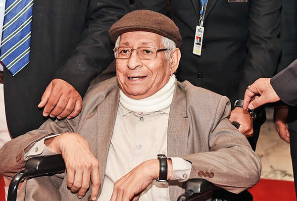 Soli-Sorabjee-(former-attorney-general-of-India-and-a-big-name)
