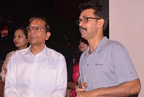 Left-to-Right-dm-bareilly-virender-kumar-and-dr-brijeswer-singh
