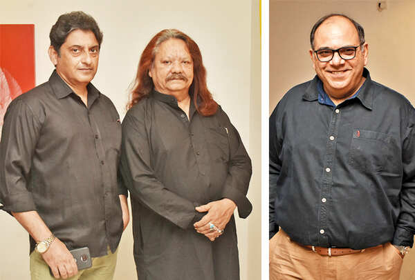 Mohd Rashid (L) and Shakeel with Dr Shobhit Chawla (BCCL/ Vishnu Jaiswal)