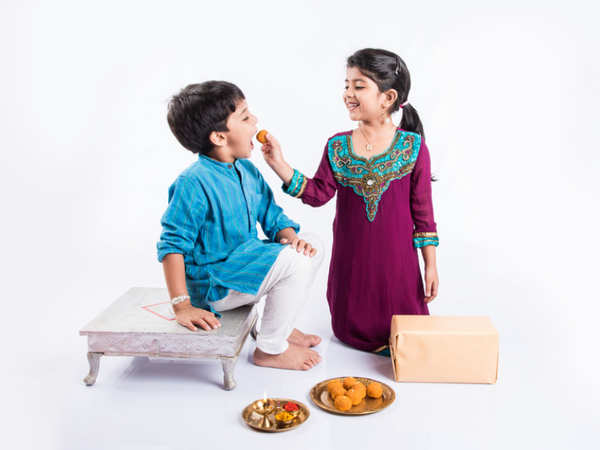 Raksha Bandhan: Bollywood celebrates brother-sister bond