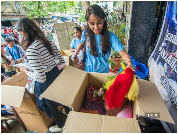 Students Get Together And Contribute For Flood Relief In Kerala ...