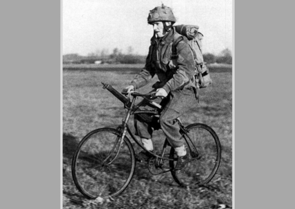 World war cheap 2 folding bike