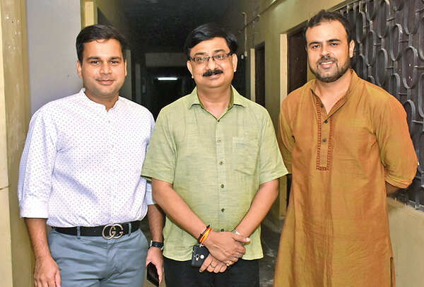 (L-R) Zahid Masood, Manish Shukla and Ali  (BCCL/ Vishnu Jaiswal)