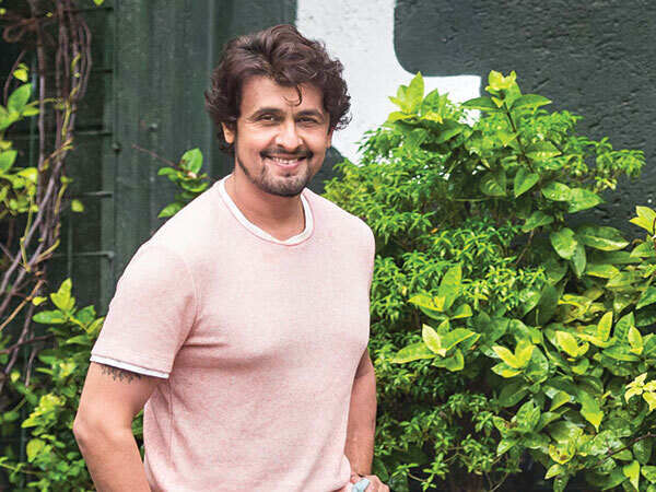Pb_Sonu-Nigam-5_inside