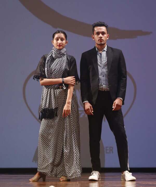Ramp walk contestants