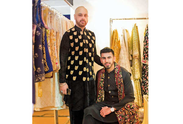 Mehraab-Pic-John-Marya-&-Arun-Ahuja