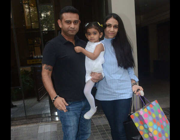 Baby Inaaya Naumi Kemmu’s star studded first birthday bash | Hindi ...