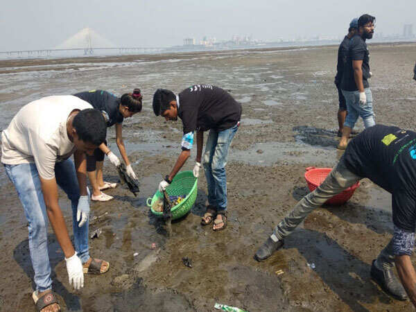 Dadar_Beach