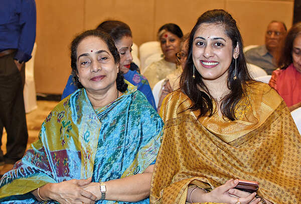 Shruti Sadolikar (L) and Awanti (BCCL/ Farhan Ahmad Siddiqui)