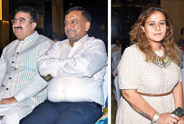 (L) Navneet Sehgal and Awanish Awasthi (R) Priyanka Sarkar (BCCL/ Farhan Ahmad Siddiqui)