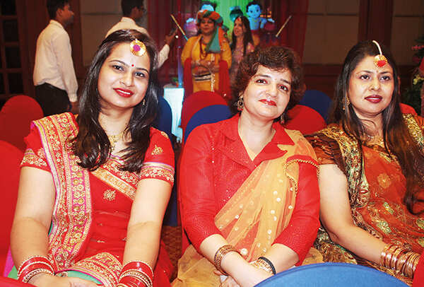 (L-R) Sakshi, Paro and Ritu Kapur (BCCL/ Arvind Kumar)