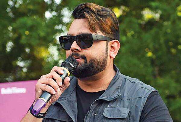 RAN_9350-Emcee-Yash-Khatri