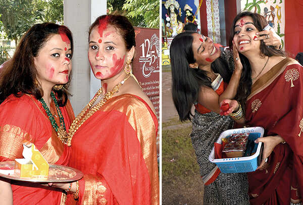 (L) Sivanka Chanda and Priyanka Sarkar (R) Smitaa and Shweta (BCCL/ Vishnu Jaiswal)