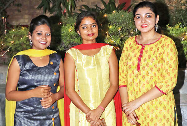 (L-R) Varsha Rai, Diksha Maurya and Majusha Pandey (BCCL/ Unmesh Pandey)