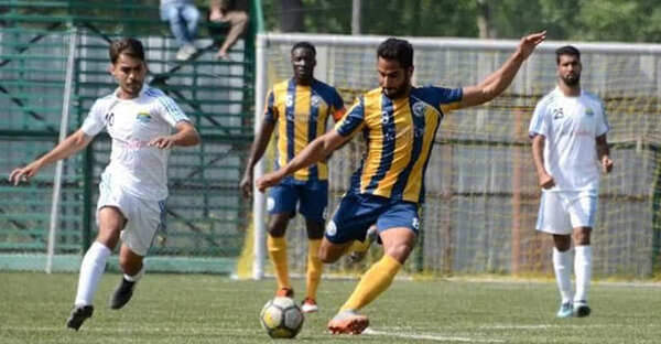 EXCLUSIVE: Football in Kashmir: Playing in the shadow of guns and ...