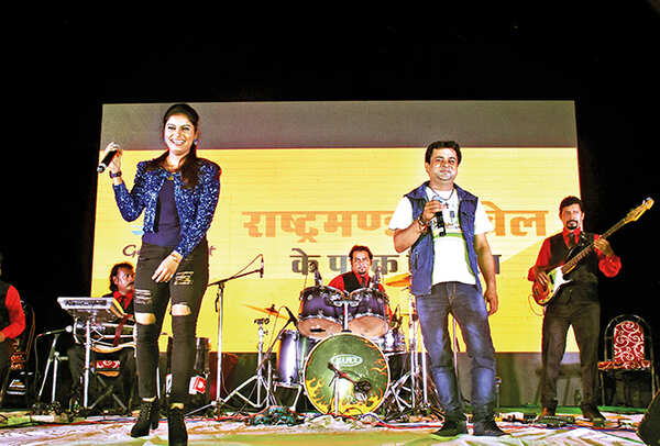Deepanshi and Kuldeep (BCCL/ Vishnu Jaiswal)