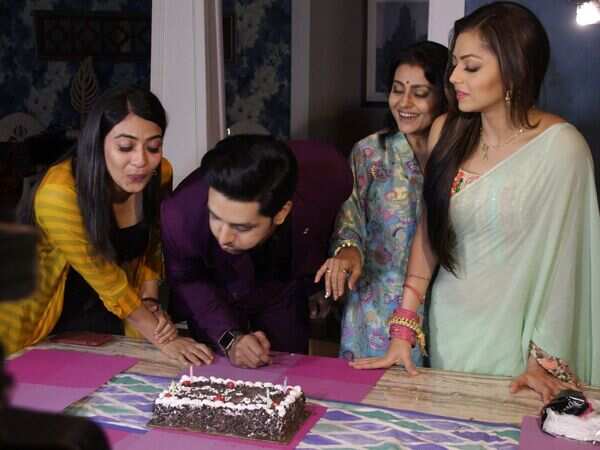 Silsila Badalte Rishton Ka celebrates 100 episodes (8)