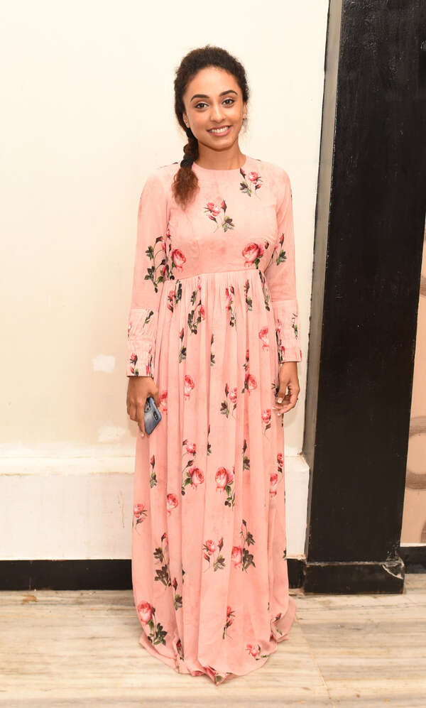 Pearly Maaney (2)